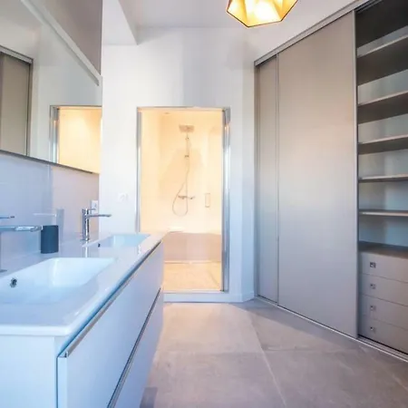 Apartment Croisette Luxe 4p. With Amazing View